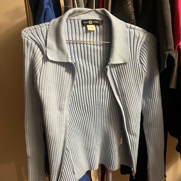 💜$35💜 LAST CHANCE!!! Knit shirt on sale! - Picture 1 of 3